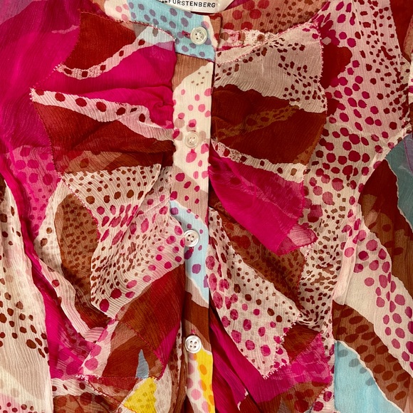 Diane Avon Furstenberg Silk Ruffle top sleeveless multi color - Picture 2 of 11